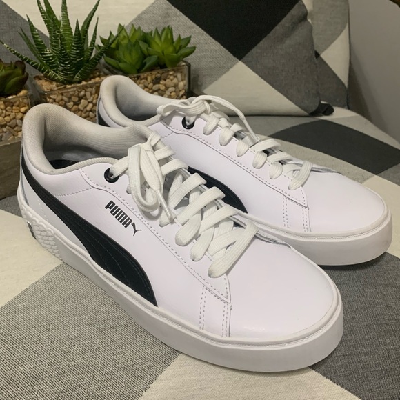 NWOT: Puma Woman’s 8.5 Serve Pro Lite Lace-Up Sneakers In White - Picture 2 of 10